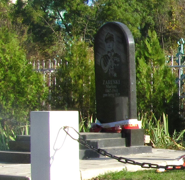 Grób Mariusza Zaruskiego w Chersoniu. Źródło: domena publiczna